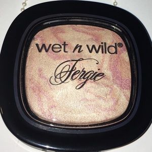 wet n wild Makeup - Wet n Wild Fergie Shimmer Highlighter Palette wet n wild Makeup - Wet n Wild Fergie Shimmer Highlighter Palette